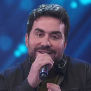 Padre Fábio de Melo surgiu com o rosto diferente