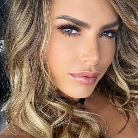 Erika Schneider, substituta de Gabi Martins, foi a 3ª eliminada de 'A Fazenda'