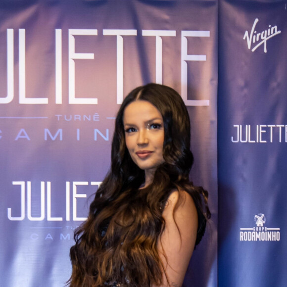 Juliette ganhou um 'banho de água fria' assim que chegou ao estúdio: 'A primeira coisa que uma pessoa falou foi: 'tem como neutralizar um pouquinho o teu sotaque?''