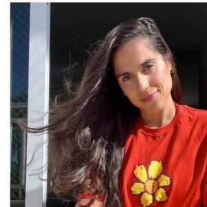 Camilla Camargo abriu a caixinha de perguntas nas redes sociais