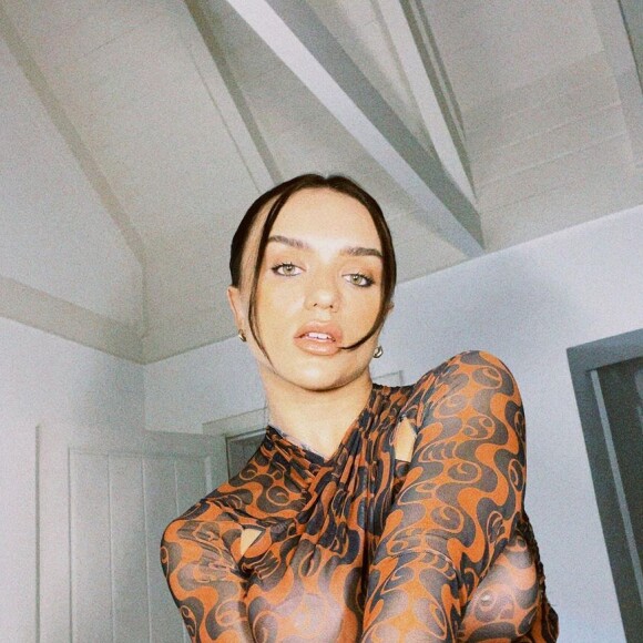 Rafa Kalimann fala sobre seu envolvimento amoroso com João Vicente 
 