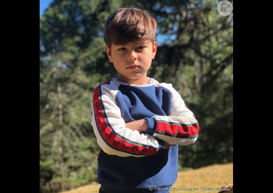 Filho de Simone, Henry, foi levado à emergência de um hospital após sentir fortes dores no pé