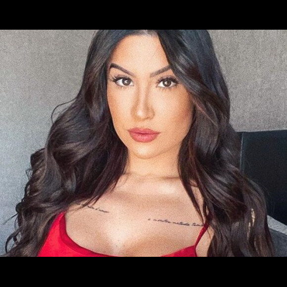 Bianca Andrade reclama de críticas após revelar sexo a três