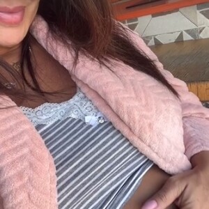 'Coisa linda! Fico toda boba', disse Viviane acariciando a barriga