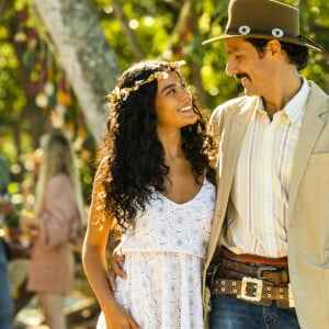 Casamento de Muda (Bella Campos) e Tibério (Guito) celebra 100º semana do episódio de 'Pantanal'