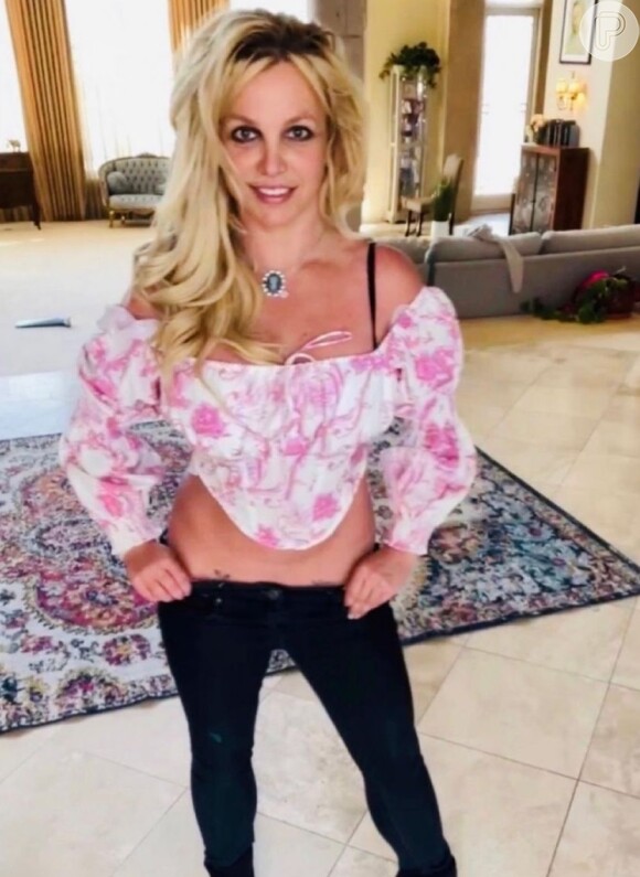 Britney Spears rebate o ex-marido e diz que foi afastada dos filhos há 15 anos