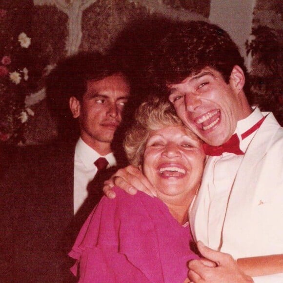 Raul Gazolla abriu o álbum de fotos para celebrar os 67 anos