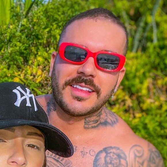 Curtida de Neymar foi exposta pelo namorado de Larissa, Rafael Duarte