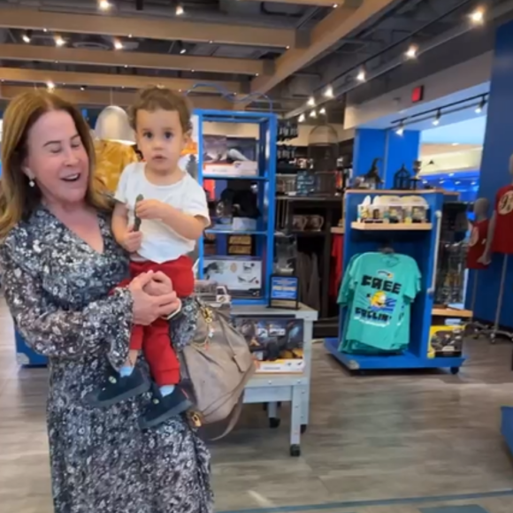 Zilu conheceu a neta, Julia, pela primeira vez. A pequena já tem 1 ano e 5 meses