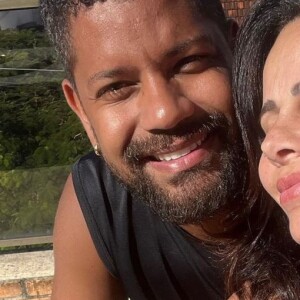 Gravidez de Viviane Araujo é fruto do casamento com Guilherme Militão