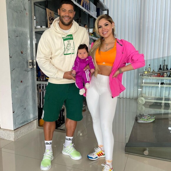 Hulk tomou uma atitude inusitada no post de Camila Ângelo