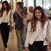 Botas tratoradas + blazer branco: esse look descomplicado de Giovanna Antonelli vai te inspirar em dias frios