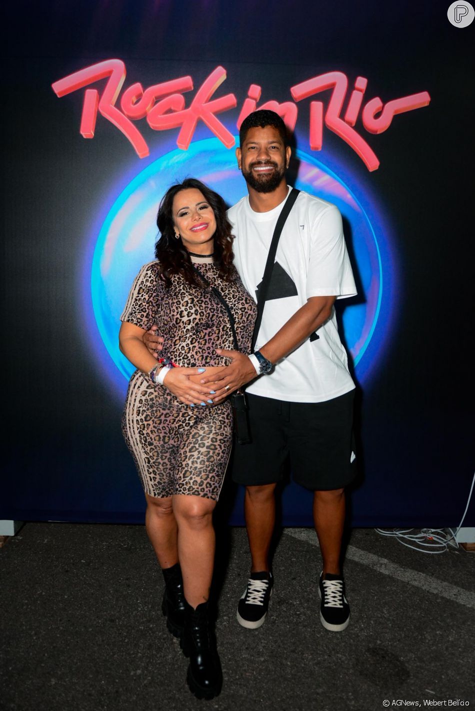 No fim da gravidez, Viviane Araujo foi com Guilherme Militão ao Rock in Rio