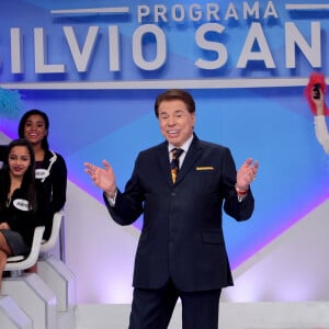 Silvio Santos afirmou que motivo de seu afastamento foi 'preguiça' de sair de casa para gravar