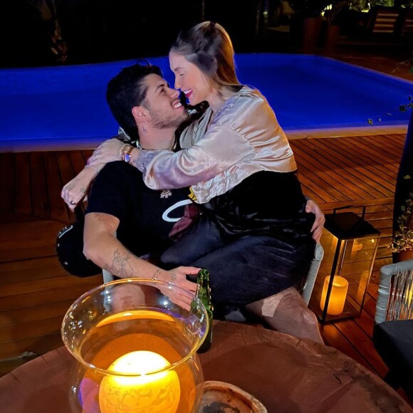 Virgínia Fonseca defendeu o marido, Zé Felipe, de boatos de público em show