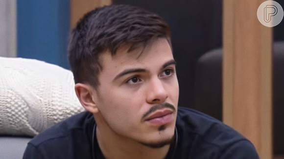 A Fazenda: Thomaz Costa e Tati não estão mais juntos no programa