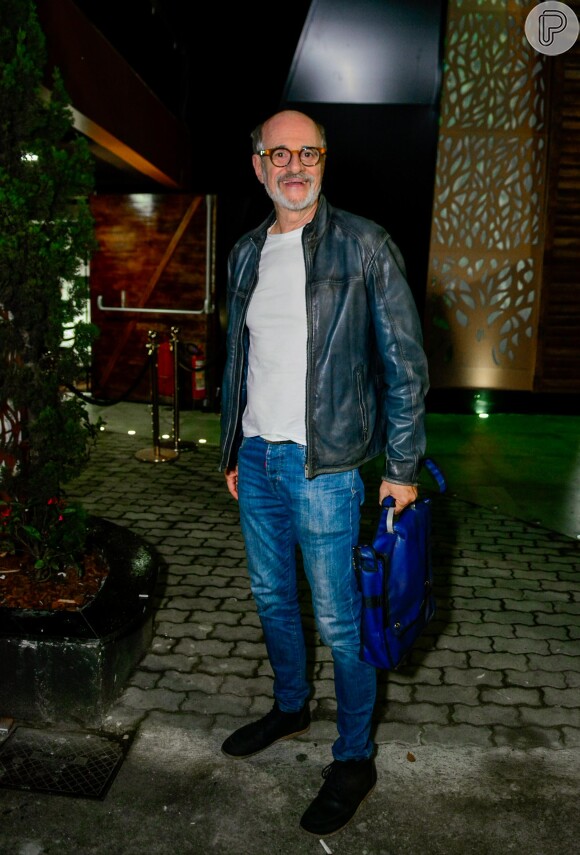 Festa das novelas 'Pantanal' e 'Travessia': Marcos Caruso apostou na jaqueta e calça jeans
