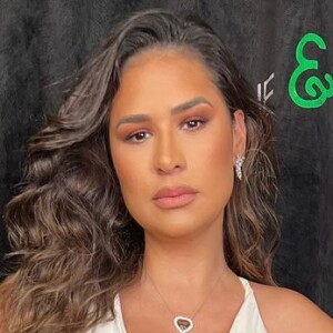 Simone Mendes comentou como foi a estreia na nova fase da carreira 