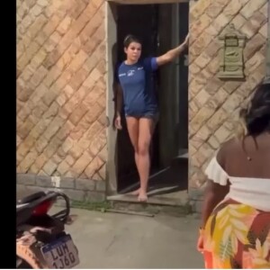 Jojo Todynho bateu na porta da casa da mulher para confrontá-la