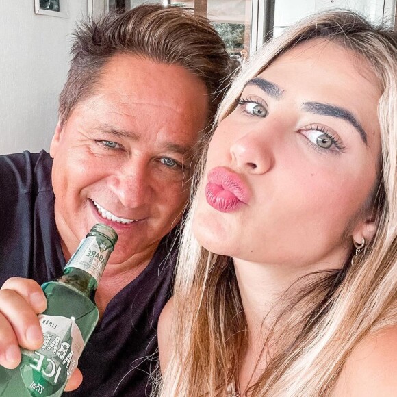 Jéssica Costa e o pai, Leonardo, estão entre os famosos que expressaram apoio a Jair Bolsonaro