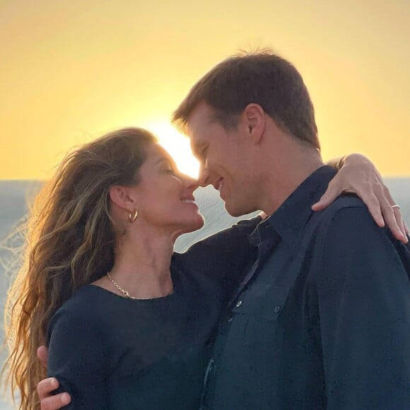 Crise entre Gisele Bündchen e Tom Brady teria começado porque o atleta desistiu de se aposentar