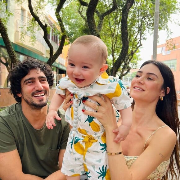 Thaila Ayala é casada com Renato Góes e já é mãe de Francisco