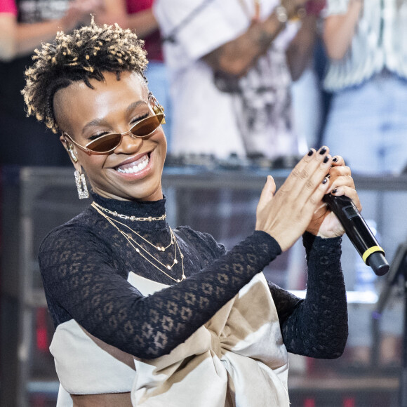 Karol Conká comenta sobre o BBB 23 e vida sexual