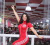 O macacão usado por Viviane Araujo está à venda na loja  Camiseteria Só Samba