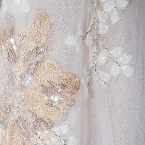 Estilista que criou o vestido de noiva de Dani Calabresa mostrou detalhes da peça