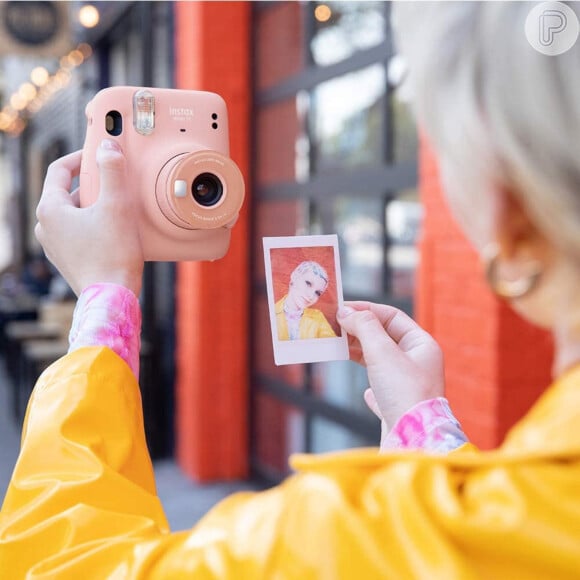Black Friday da Amazon traz oferta de Câmera Instax Mini 11
