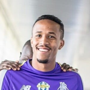 Éder Militão dará uma pensão de R$ 7 mil para a alimentação da filha