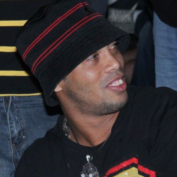 Ronaldinho Gaúcho: conhecido na web por uma série de 'rolês aleatórios', o patrocínio do ex-jogador a Gretchen e ao Choquei causou comoção no Twitter
