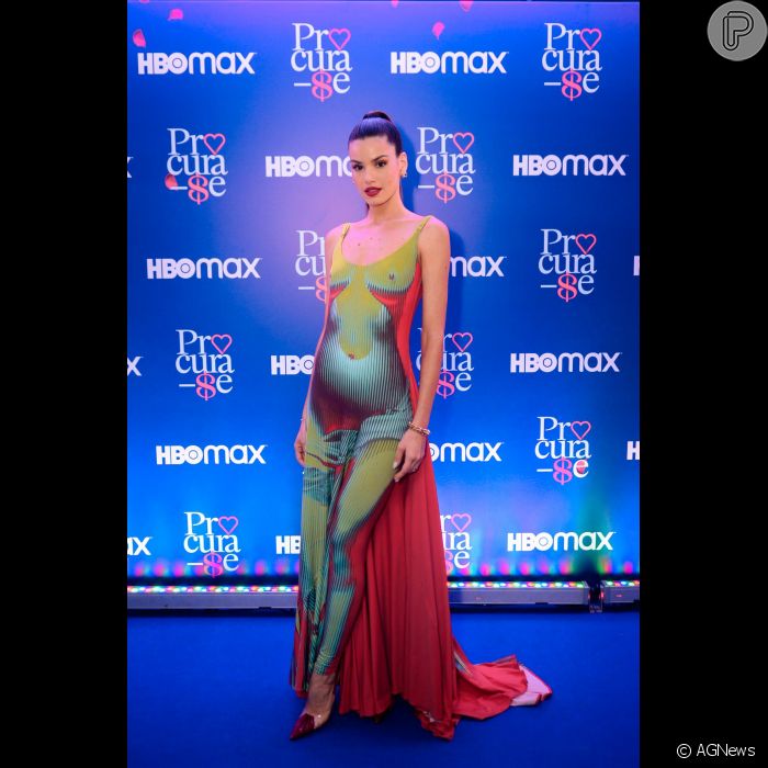 O vestido naked de Camila Queiroz é da collab entre Jean Paul Gaultier com a Y Project Purepeople