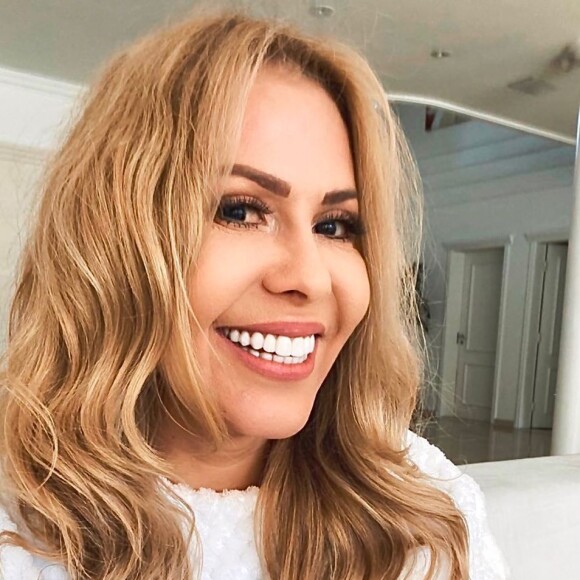 Joelma contraiu a Covid-19 por 5 vezes