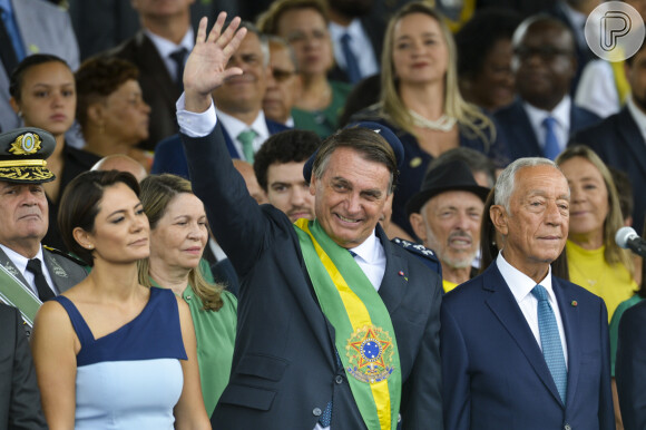 Jair Bolsonaro foi acusado de agredir Michelle. A acusação, sem provas, foi feita pelo deputado federal Julian Lemos (União Brasil-PB), ex-aliado do presidente