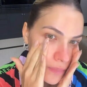 Andressa Suita mostra rotina de skincare pela manhã