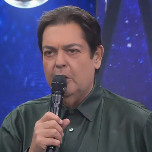 Faustão recebeu proposta da Record para programa aos domingos