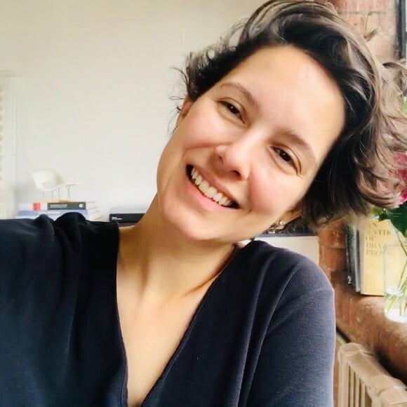 Cecília Malan é jornalista correspondente daa Globo e vive em Londres, na Inglaterra