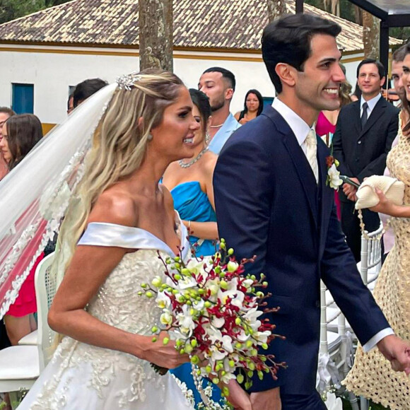 Bárbara Evans passou por um perrengue após o seu casamento com Gustavo Theodoro