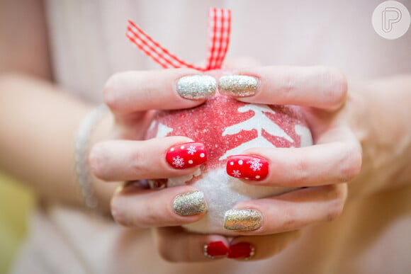 As unhas decoradas são queridinhas para as festas de fim de ano no Brasil