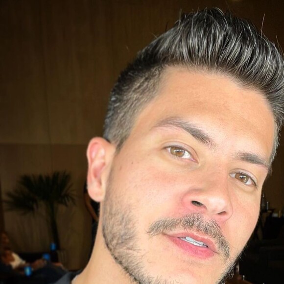 Arthur Aguiar pediu: 'Parem de ficar criando situações onde não existe nada. Eu só vim pro aniversário do Lucas, só isso'