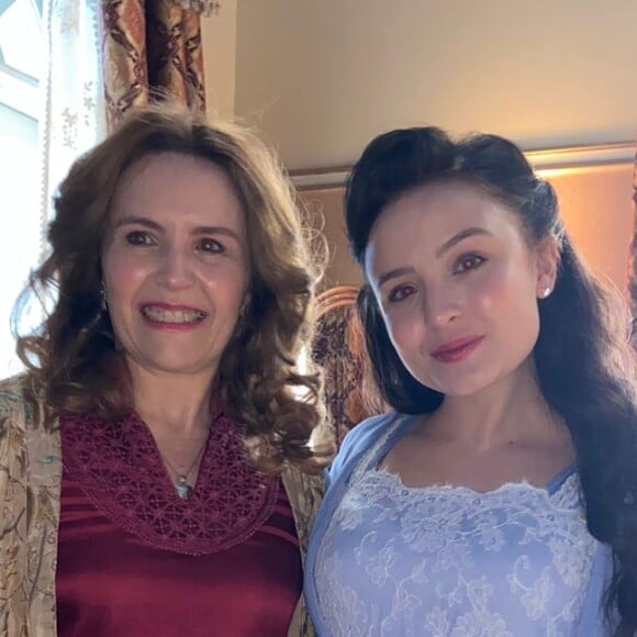 Mãe de Larissa Manoela não escondeu a insatisfação com o atual momento da filha em entrevista ao site NaTelinha