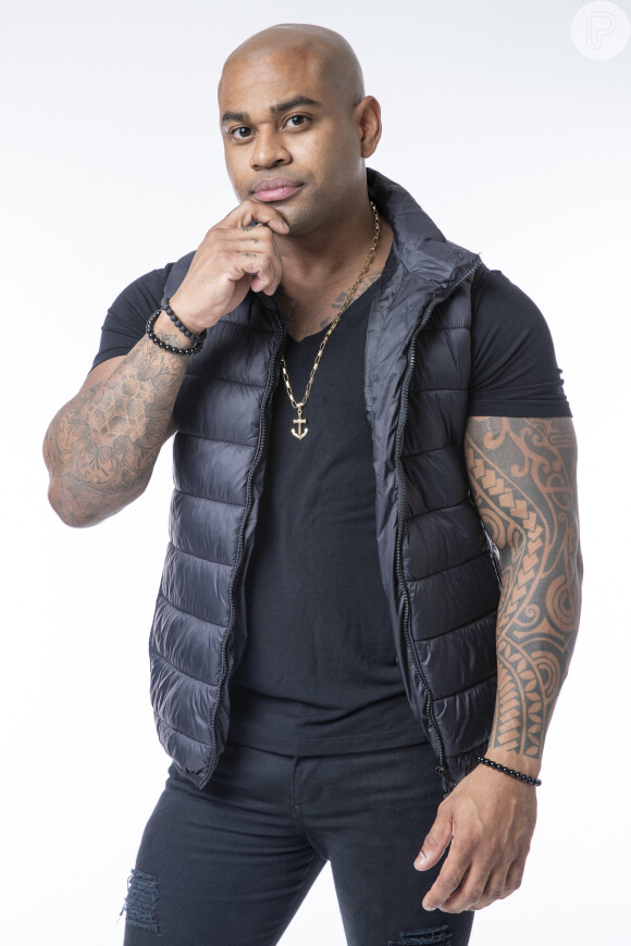 Cara de Sapato explicou que se precisar fazer 2 indicações ao Paredão, a segunda será Cezar Black