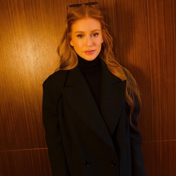 Marina Ruy Barbosa levou para Paris uma mala repleta de looks monocromáticos