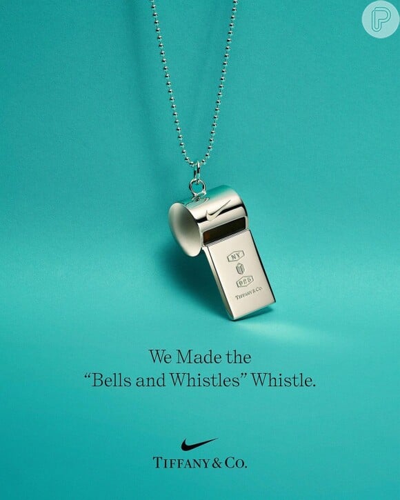 Apito em prata é outro acessório da collab entre Tiffany x Nike