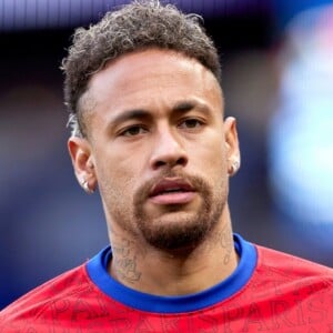 Neymar depõe em processo no Brasil