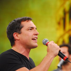 Daniel Boaventura é ator e cantor