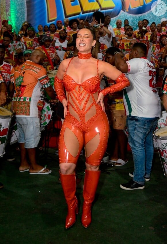 Paolla Oliveira usou looks poderosos no pré-Carnaval do Rio de Janeiro