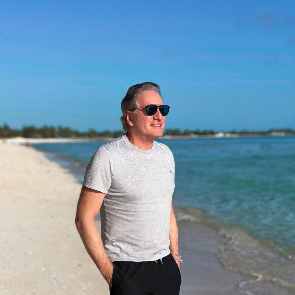 Roberto Justus queria ver Jair Bolsonaro como uma liderança da 'maior oposição democrática que esse país já viu'