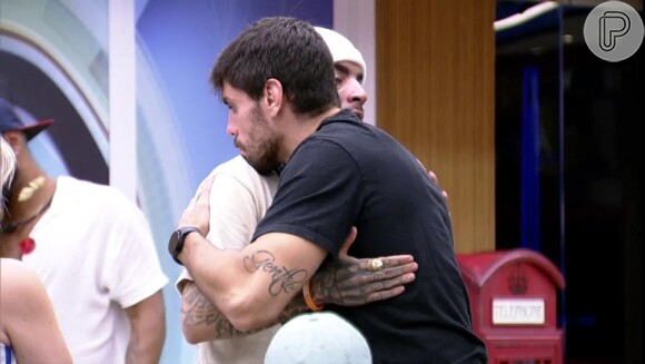 BBB 23: Cara de Sapato e MC Guimê se abraçaram após se desentenderem